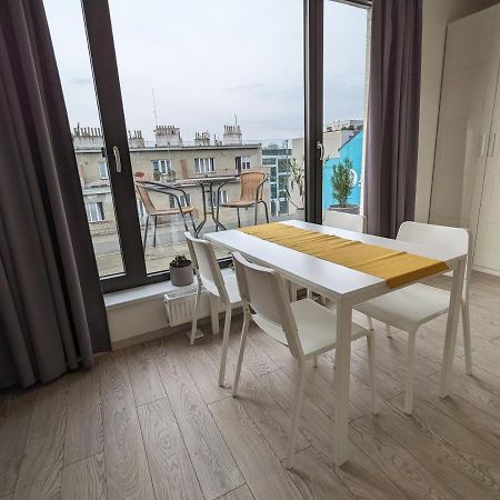Cozy Apartment With Big Terrace In Central Prague - Karlin Kültér fotó